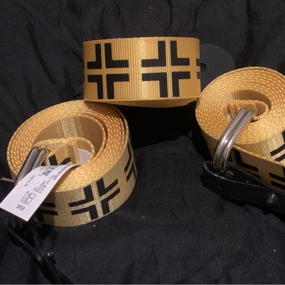 No Boundaries Gold and Black Geometric Belt